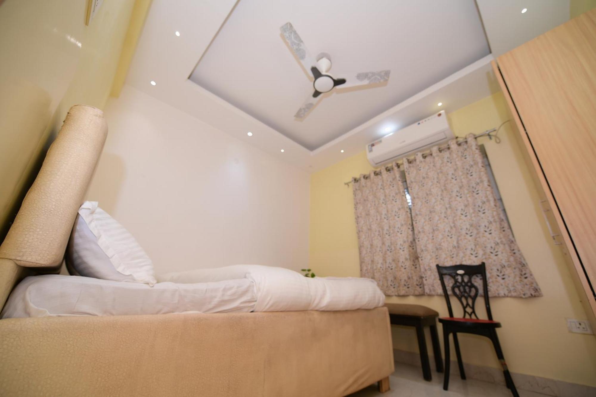 Airport Residency Hotel رانشي المظهر الخارجي الصورة